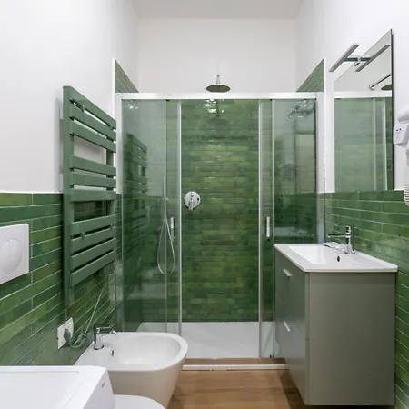 アパートホテル Hotiday Bernini 3*